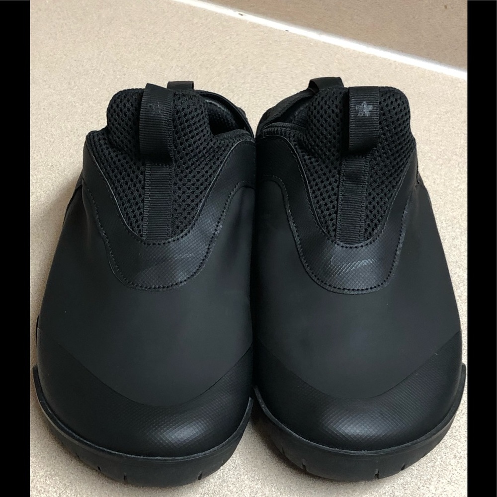 Nike Zoom Pulse-Mens 7.5/Womens 9